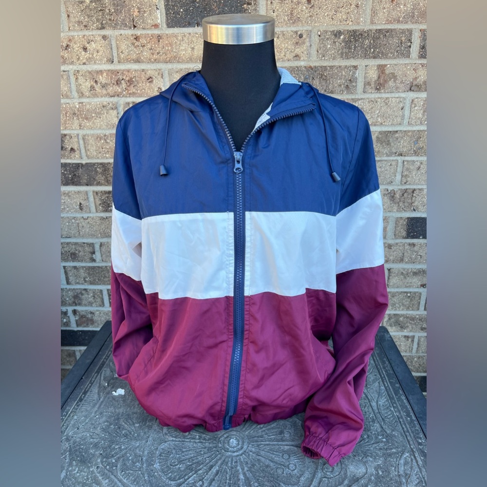 B02 - Ambiance Outwear -‎ WMNS S